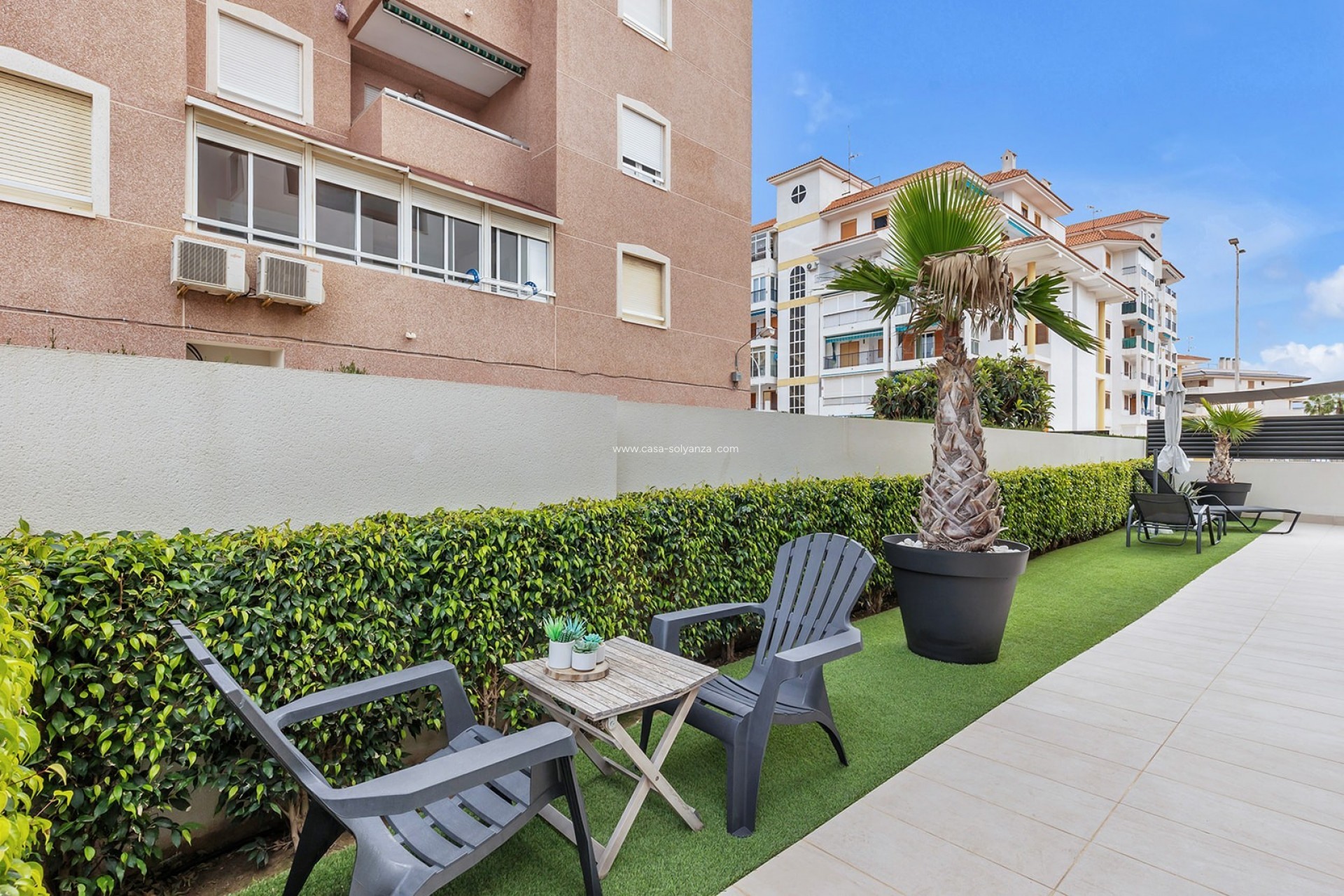 Resale - Apartment / flat - Torrevieja - Costa Blanca