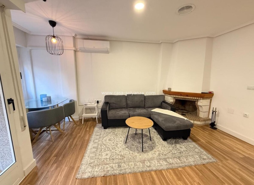 Resale - Apartment / flat - Torrevieja - Costa Blanca