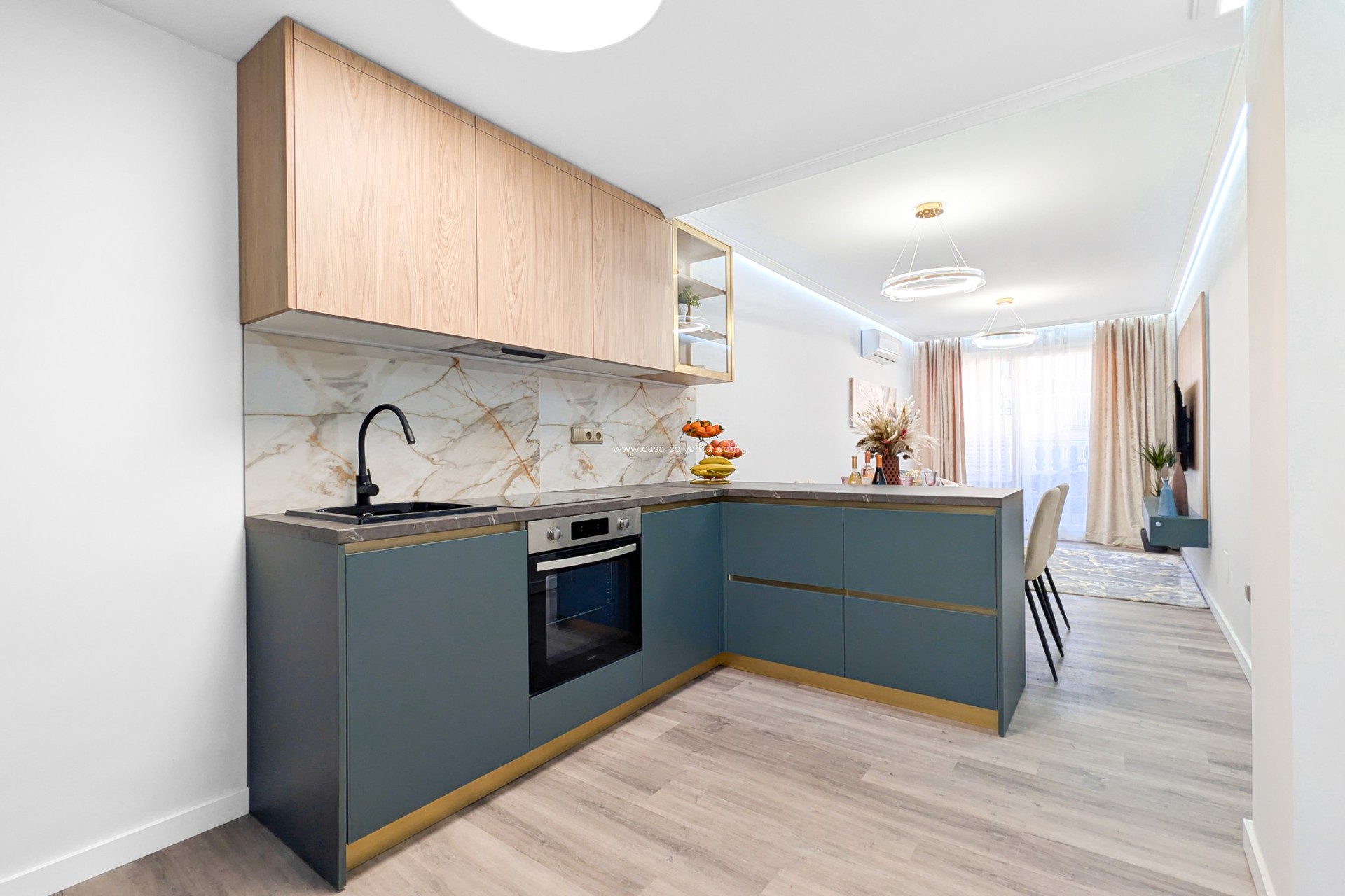 Resale - Apartment / flat - Torrevieja - Costa Blanca