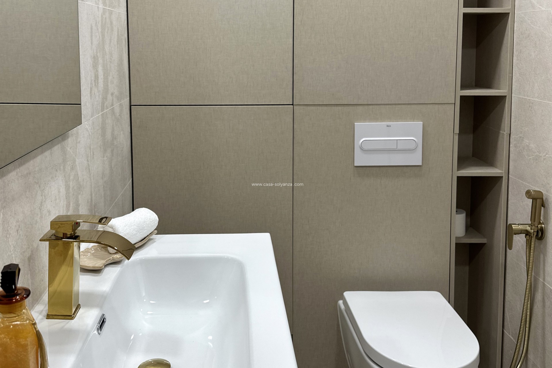 Resale - Apartment / flat - Torrevieja - Costa Blanca