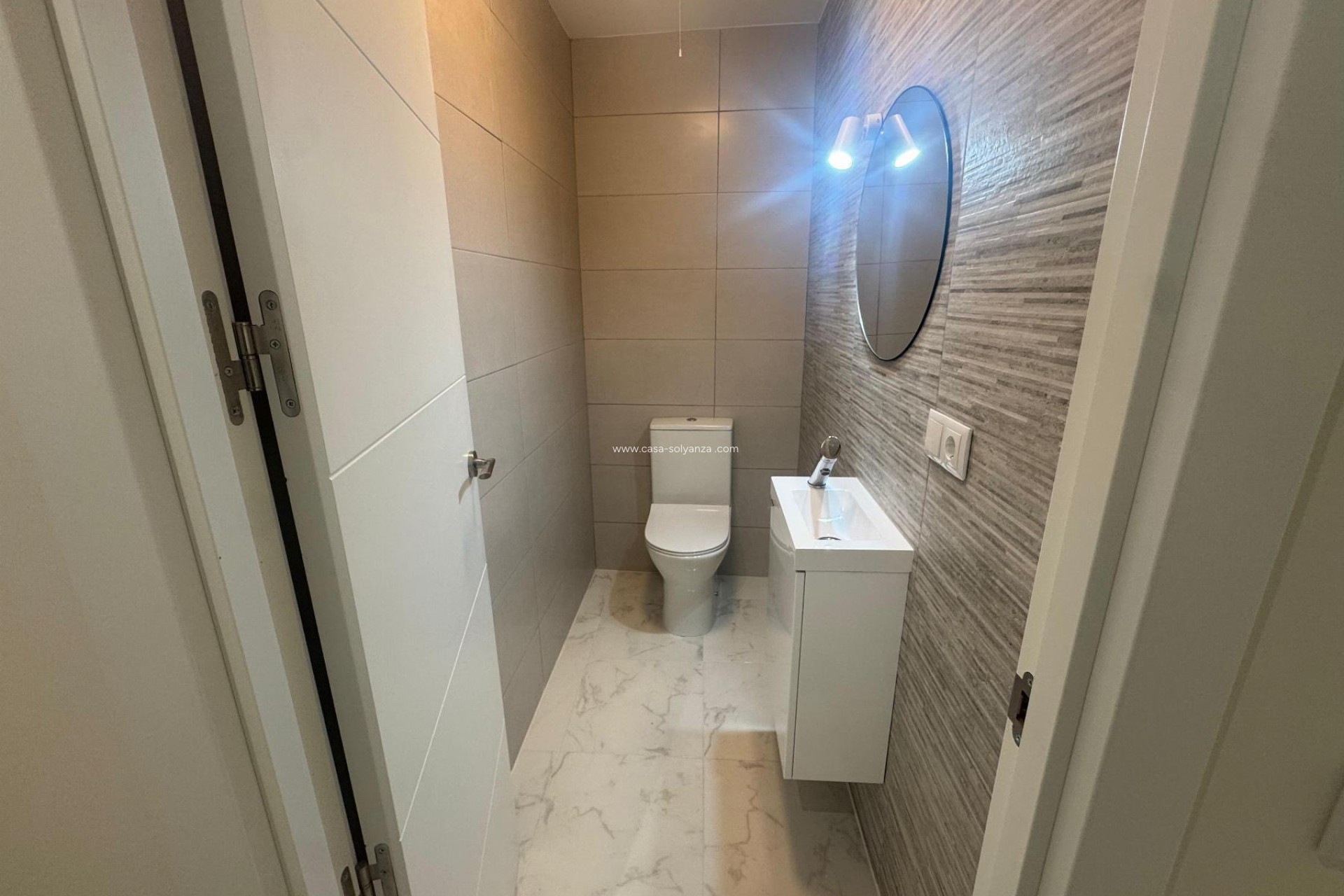 Resale - Apartment / flat - Torrevieja - Costa Blanca