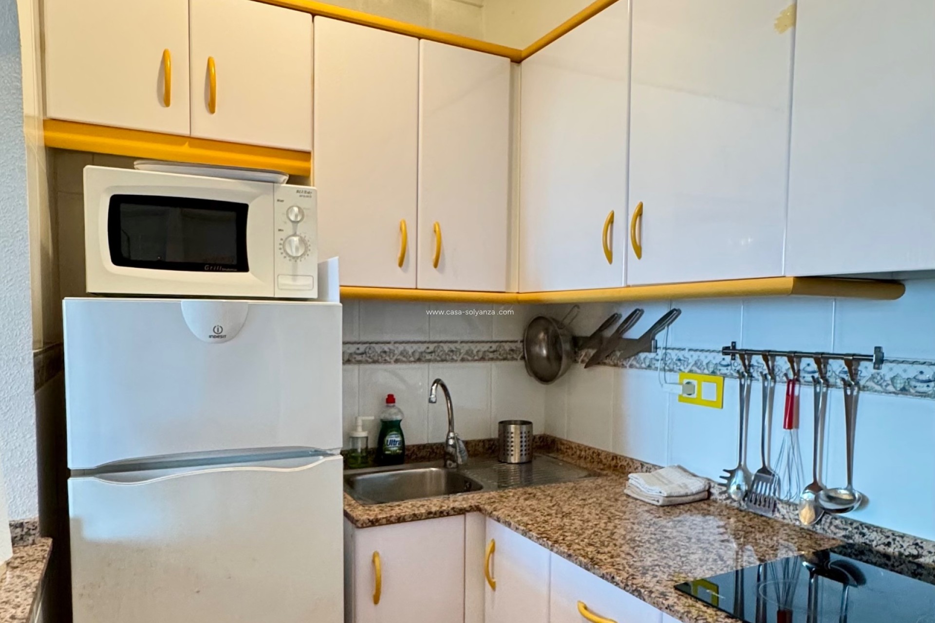 Resale - Apartment / flat - Torrevieja - Costa Blanca