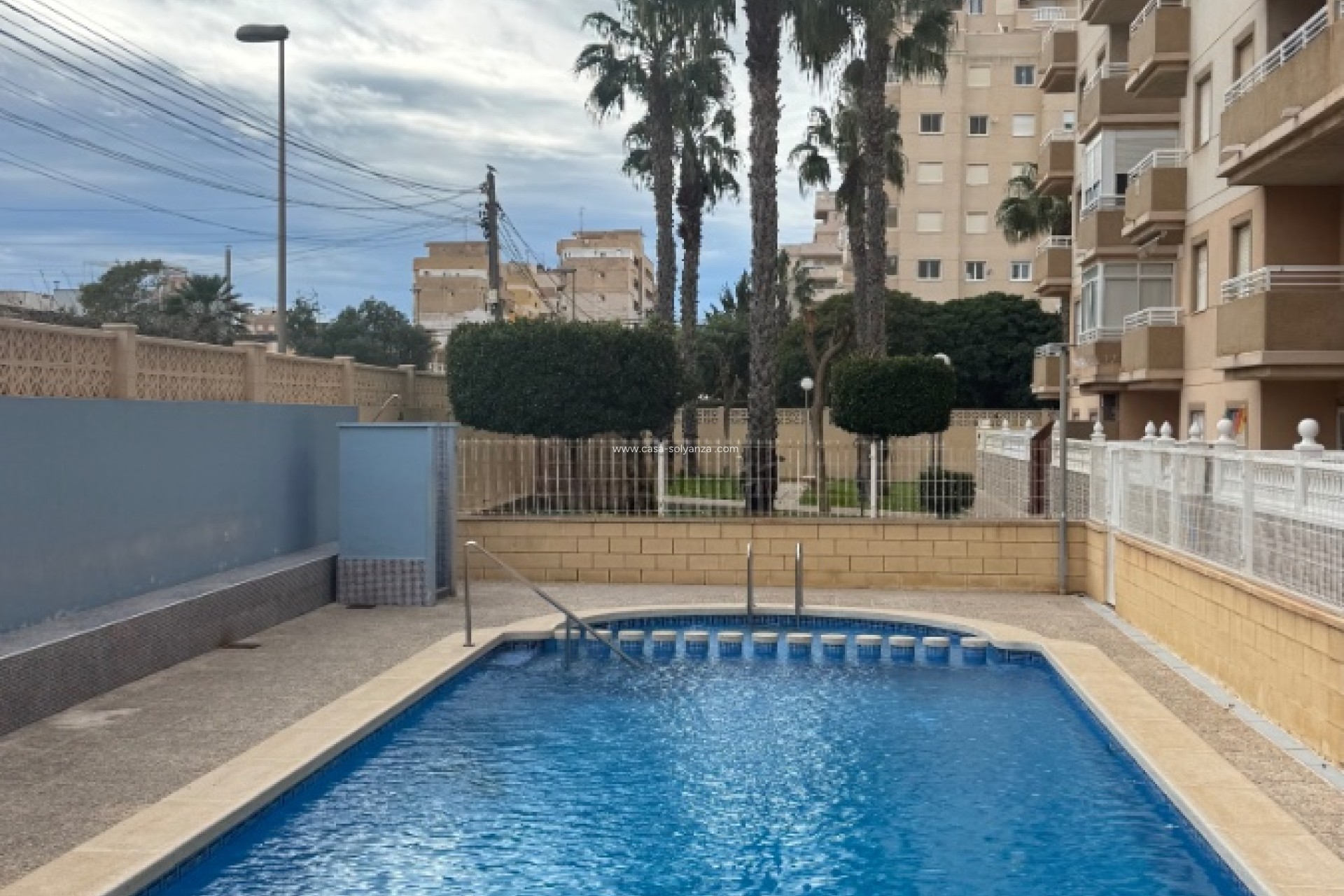 Resale - Apartment / flat - Torrevieja - Costa Blanca