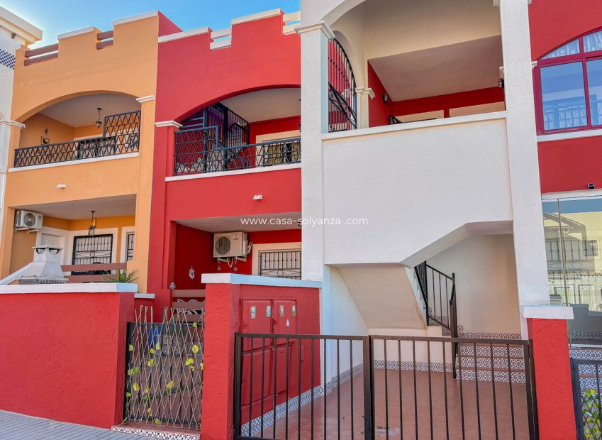 Resale - Apartment / flat - Torrevieja - Costa Blanca
