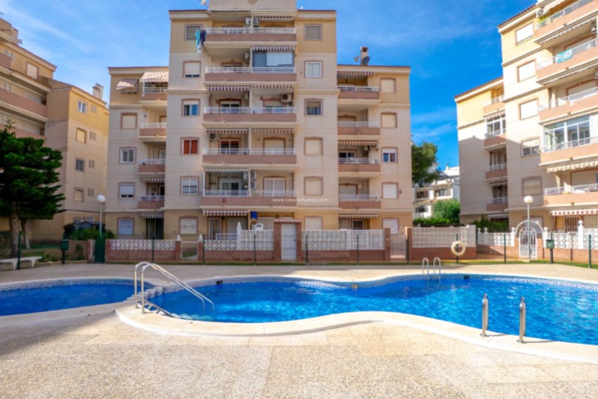 Resale - Apartment / flat - Torrevieja - Costa Blanca