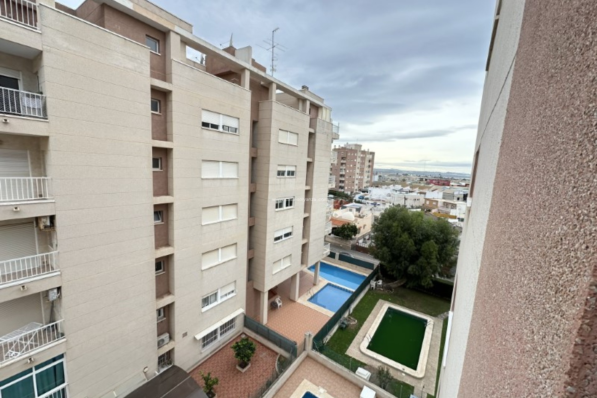 Resale - Apartment / flat - Torrevieja - Costa Blanca