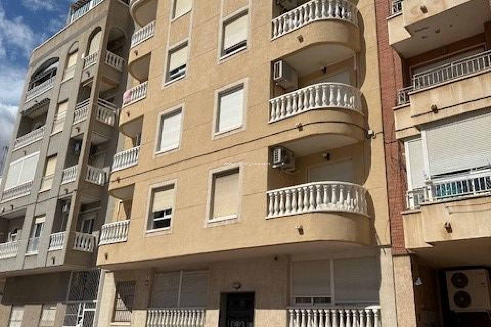 Resale - Apartment / flat - Torrevieja - Costa Blanca