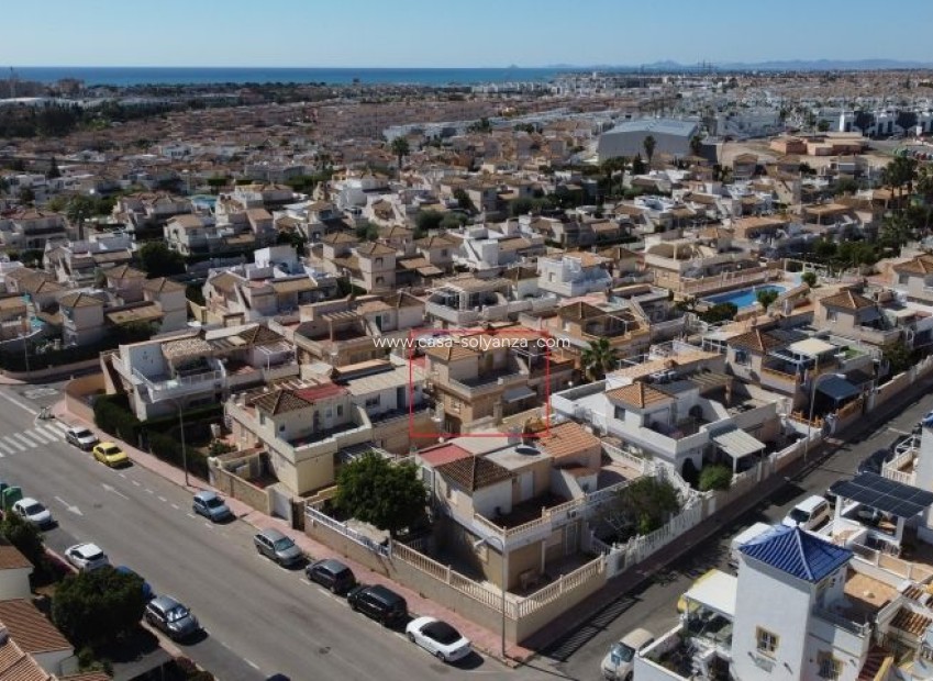 Resale - Apartment / flat - Torrevieja - Costa Blanca