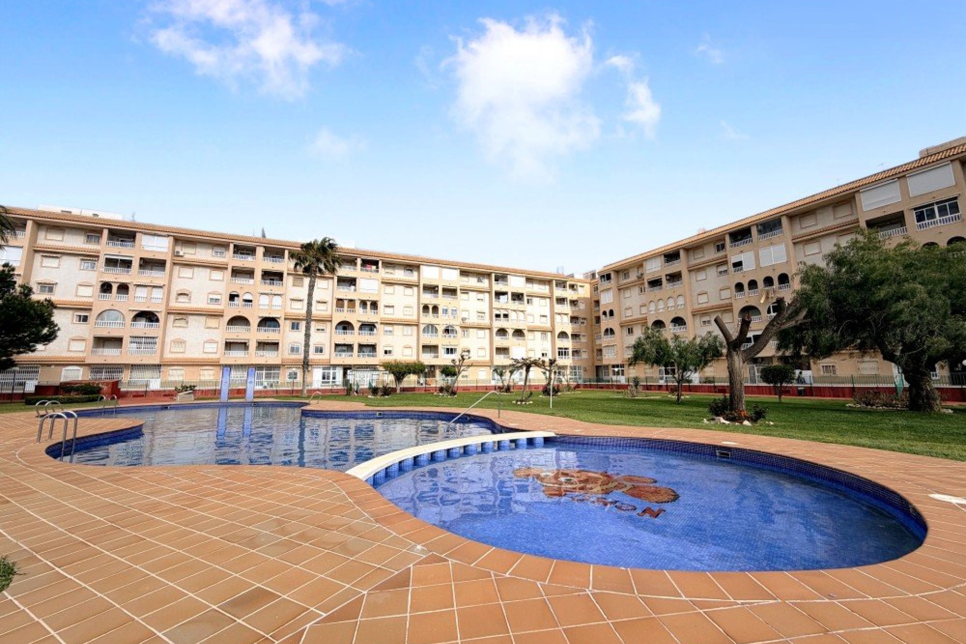 Resale - Apartment / flat - Torrevieja - Costa Blanca