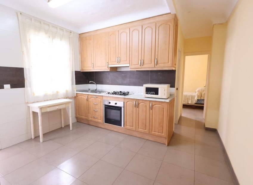 Resale - Apartment / flat - Torrevieja - Costa Blanca