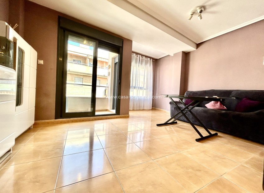 Resale - Apartment / flat - Torrevieja - Costa Blanca