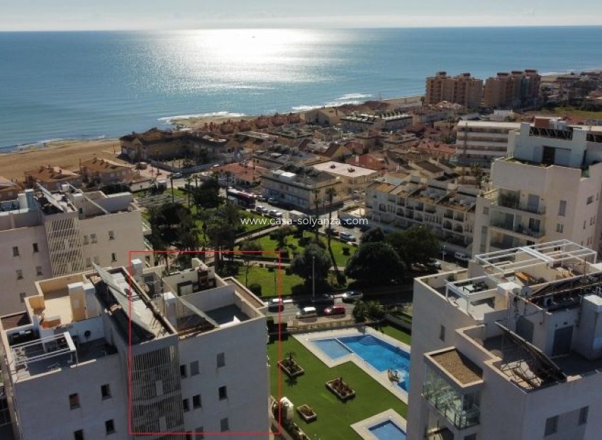 Resale - Apartment / flat - Torrevieja - Costa Blanca
