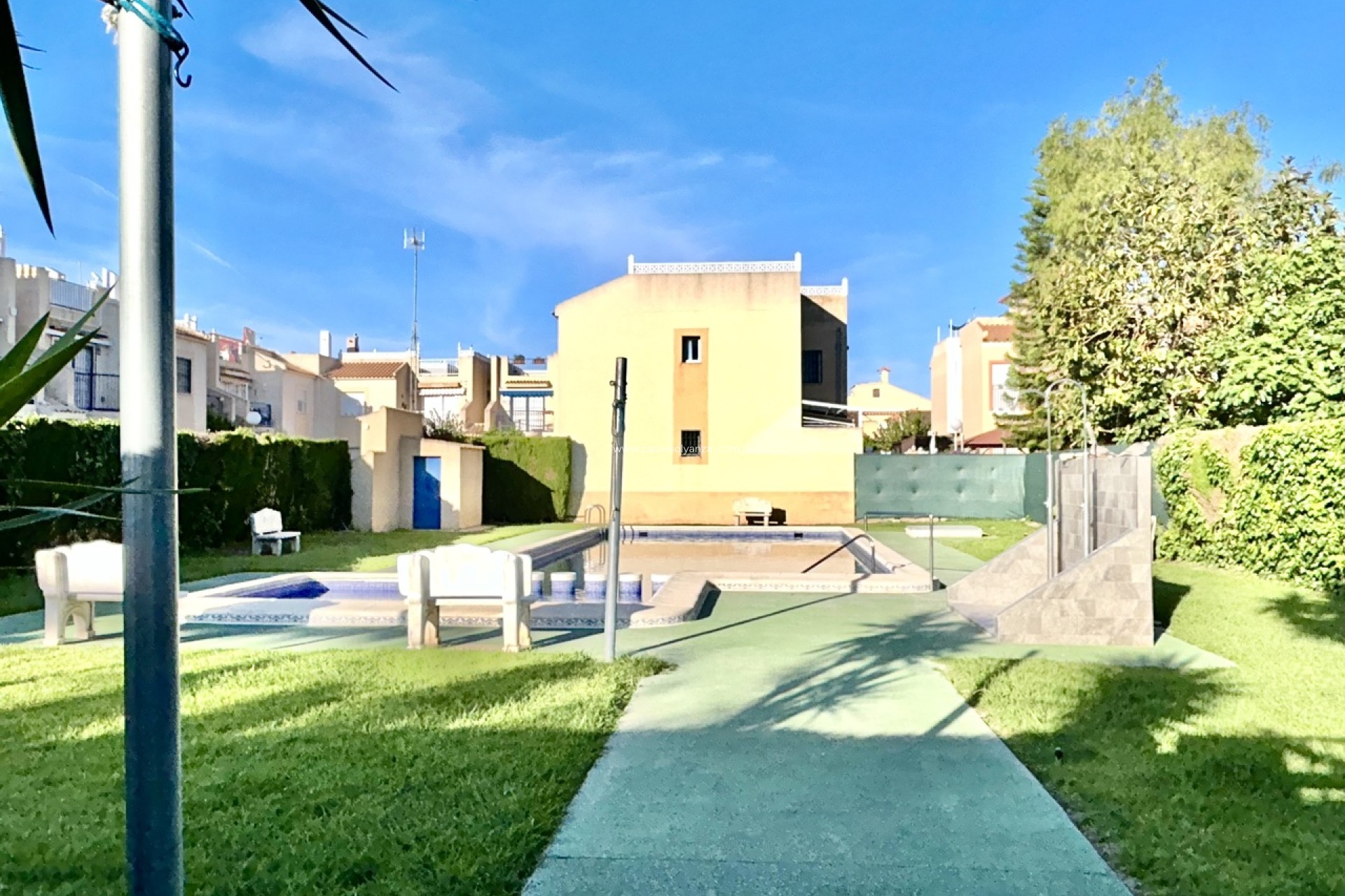 Resale - Apartment / flat - Torrevieja - Costa Blanca