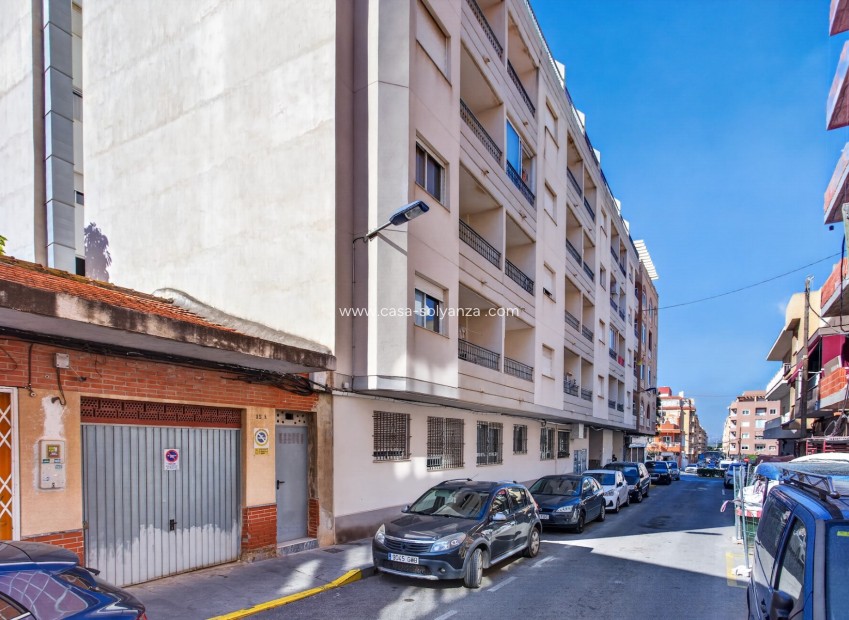 Resale - Apartment / flat - Torrevieja - Costa Blanca
