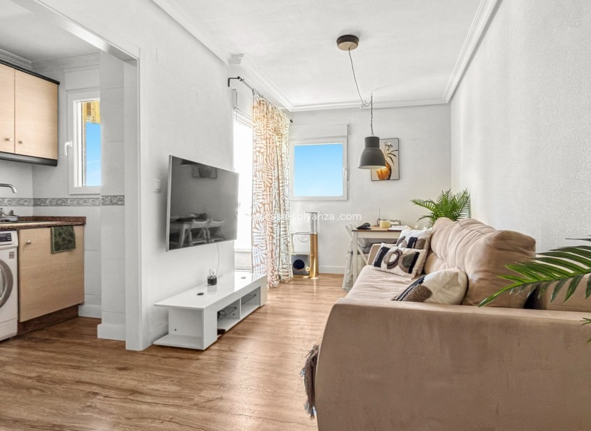 Resale - Apartment / flat - Torrevieja - Costa Blanca