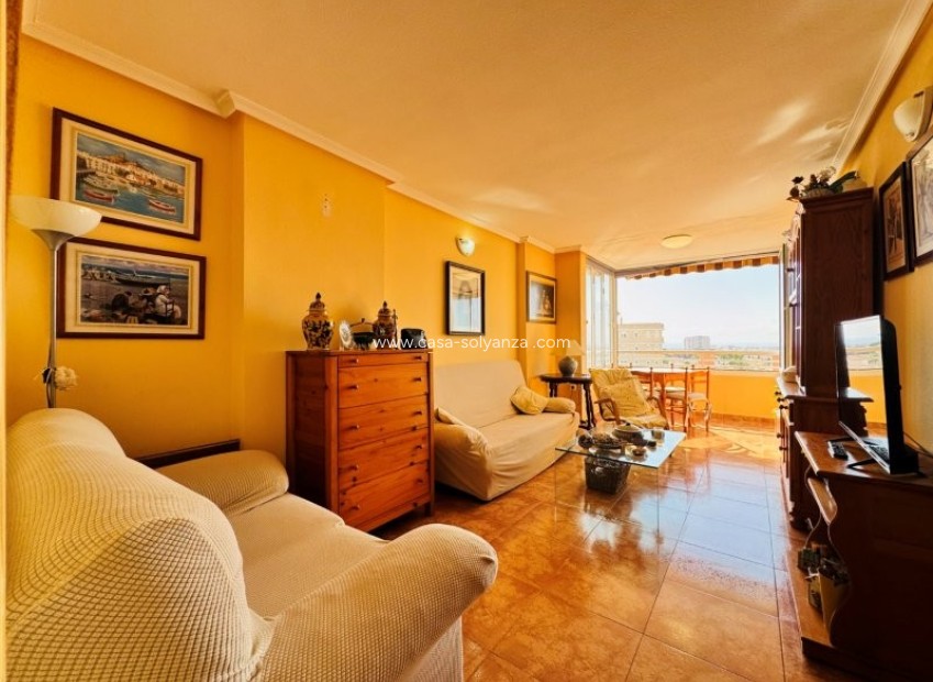 Resale - Apartment / flat - Torrevieja - Costa Blanca