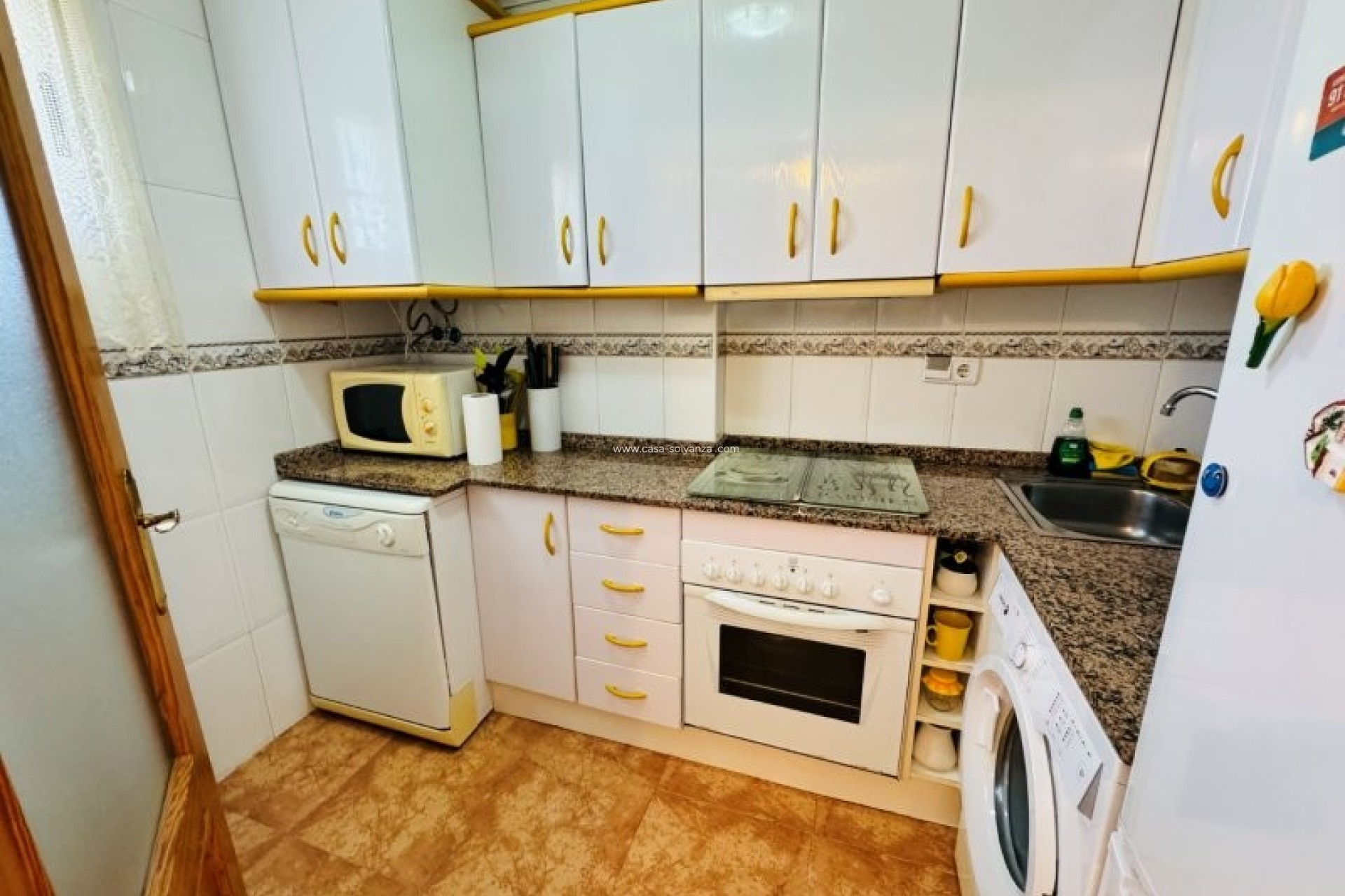 Resale - Apartment / flat - Torrevieja - Costa Blanca