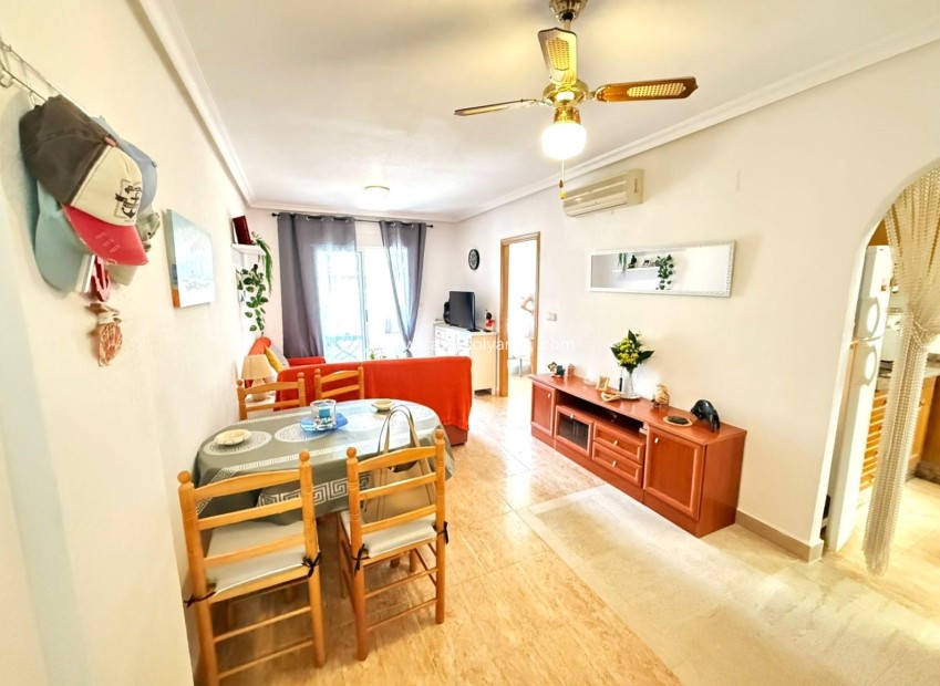 Resale - Apartment / flat - Torrevieja - Curva Del Palangre