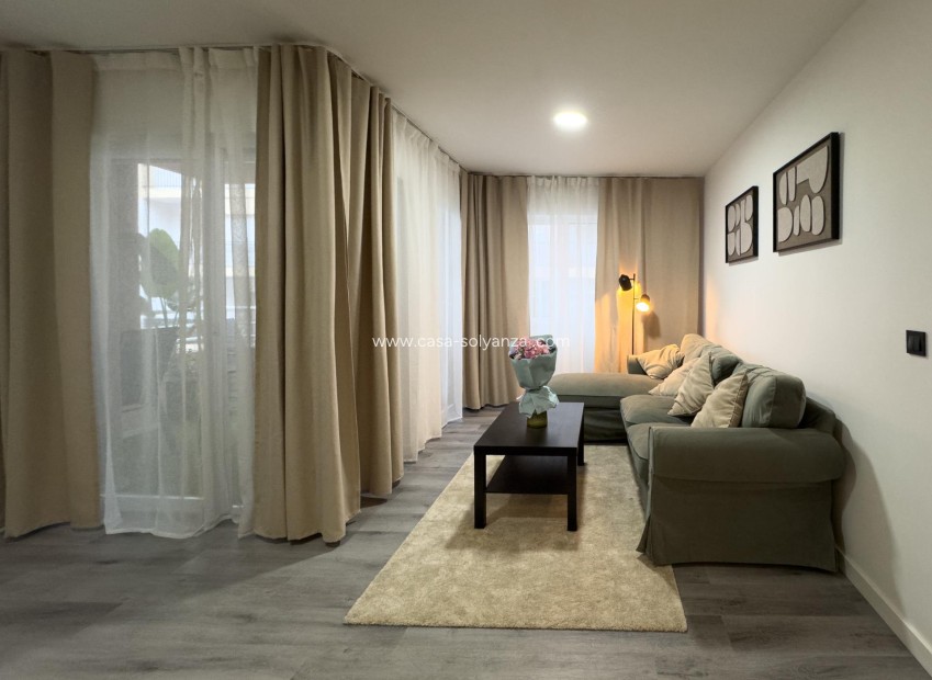 Resale - Apartment / flat - Torrevieja - Curva Del Palangre