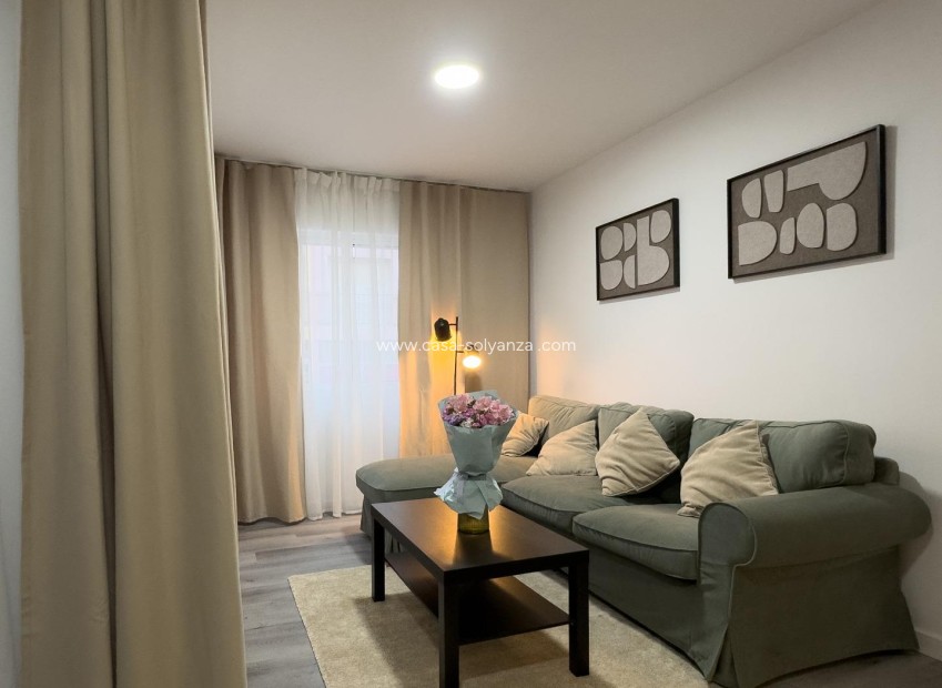 Resale - Apartment / flat - Torrevieja - Curva Del Palangre