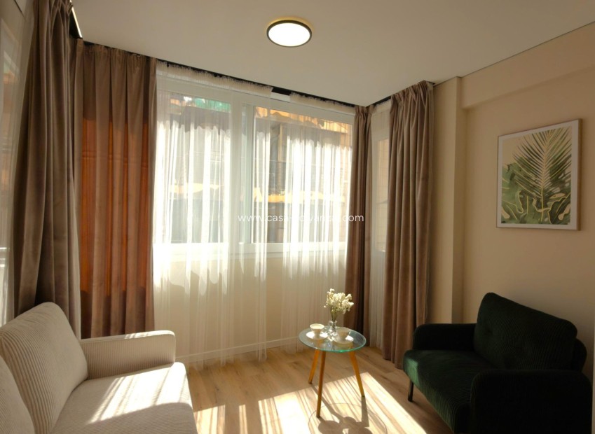 Resale - Apartment / flat - Torrevieja - Curva Del Palangre