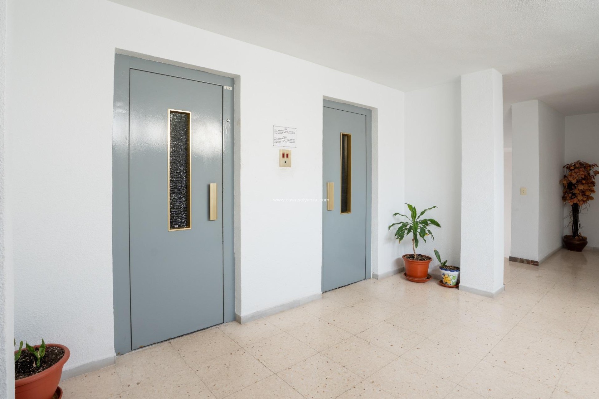 Resale - Apartment / flat - Torrevieja - El Acequión - Los Náufragos