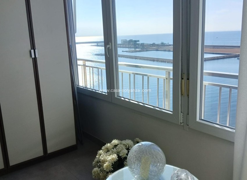 Resale - Apartment / flat - Torrevieja - El Acequión - Los Náufragos