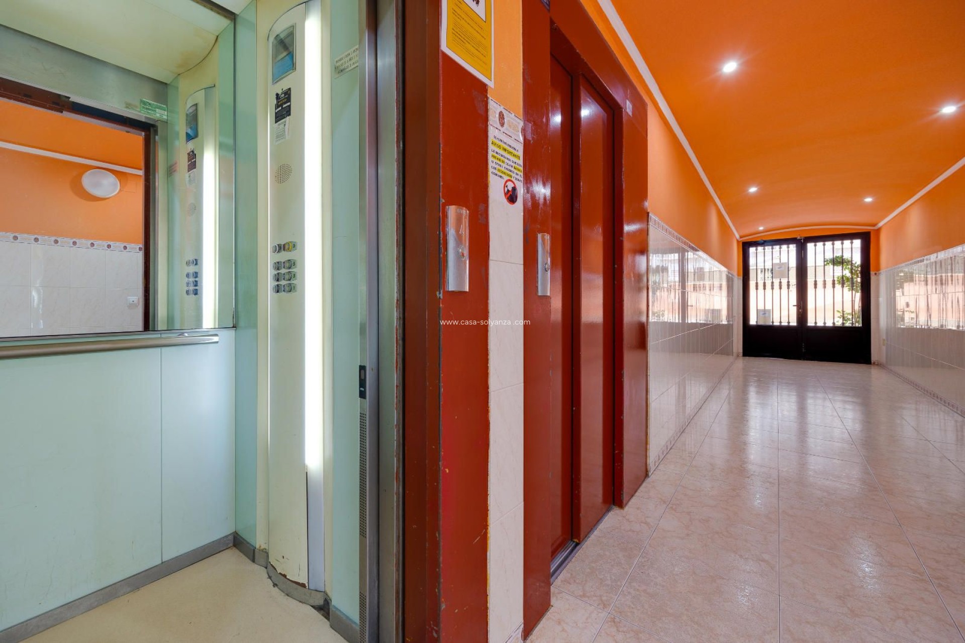 Resale - Apartment / flat - Torrevieja - El Acequión - Los Náufragos