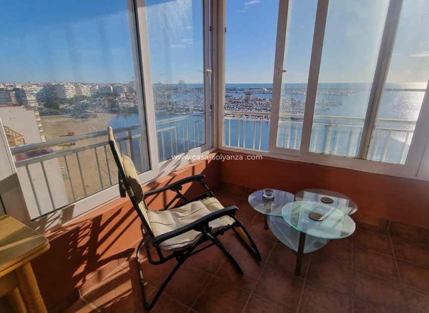 Resale - Apartment / flat - Torrevieja - El Acequión - Los Náufragos