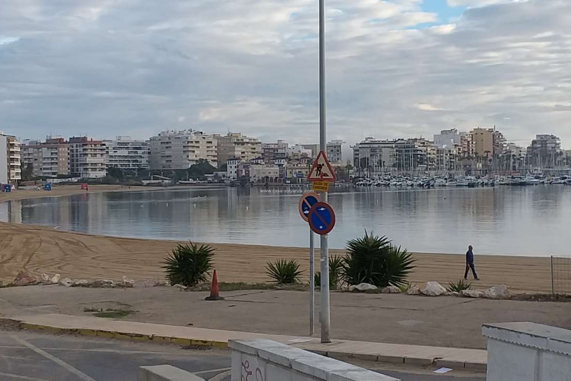 Resale - Apartment / flat - Torrevieja - El acequión