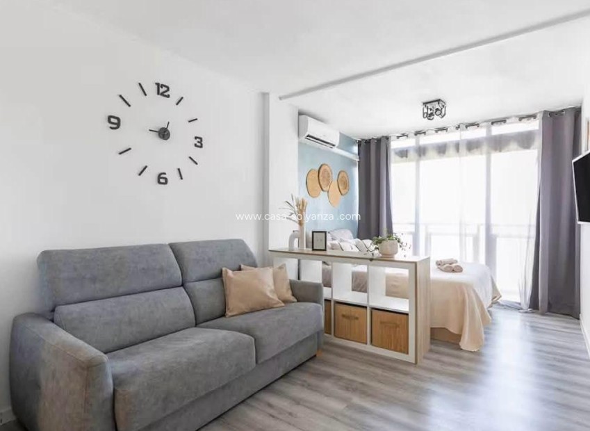 Resale - Apartment / flat - Torrevieja - El chaparral