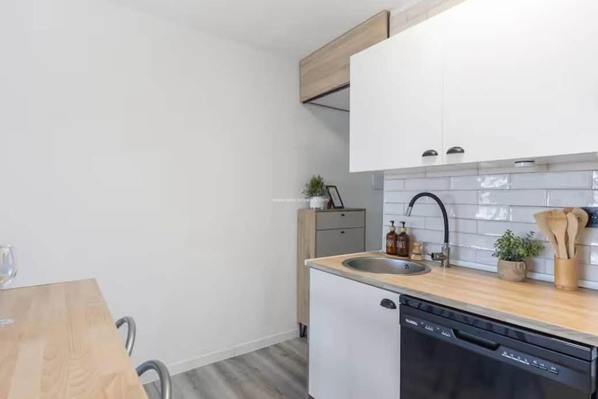 Resale - Apartment / flat - Torrevieja - El chaparral