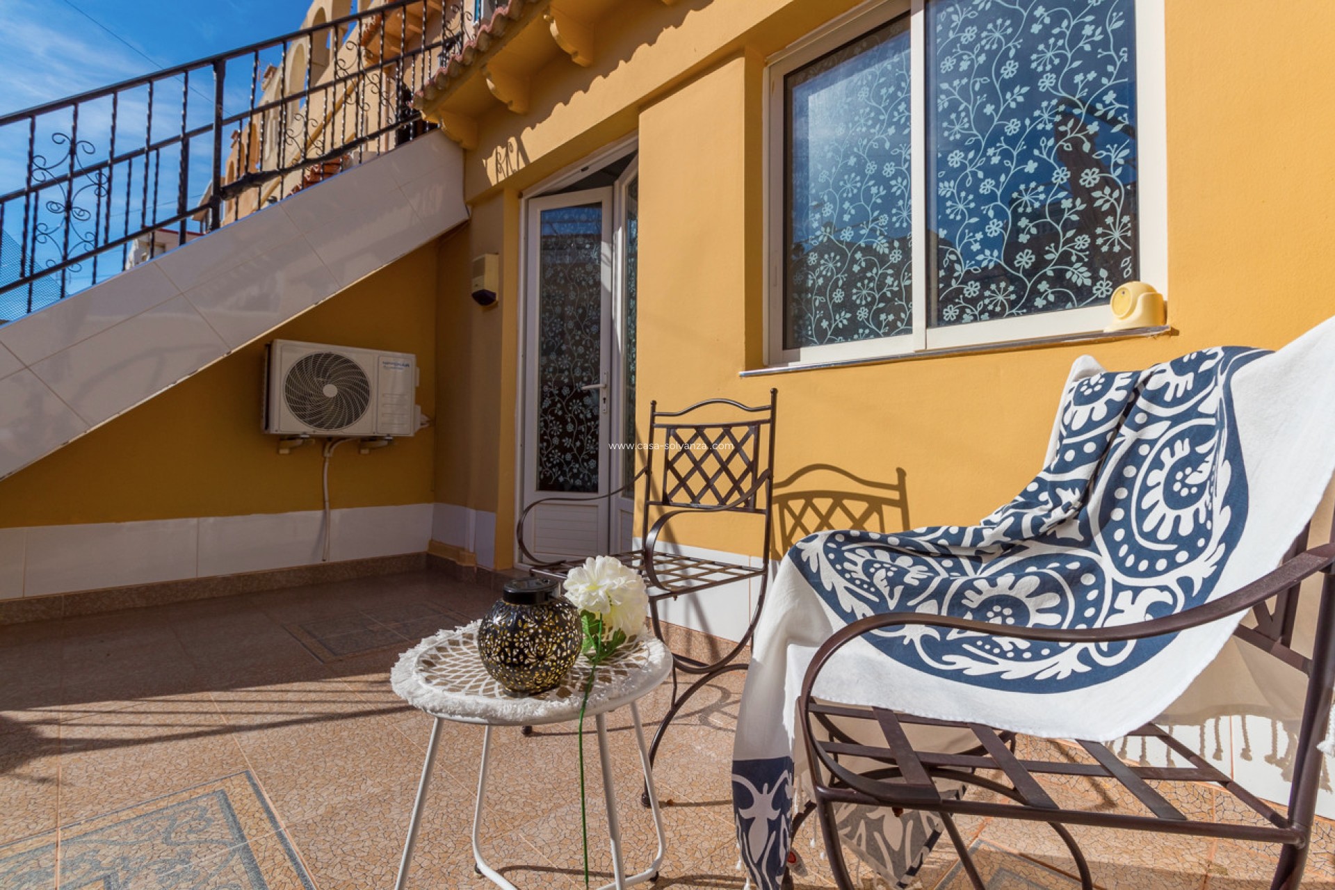 Resale - Apartment / flat - Torrevieja - El Chaparral