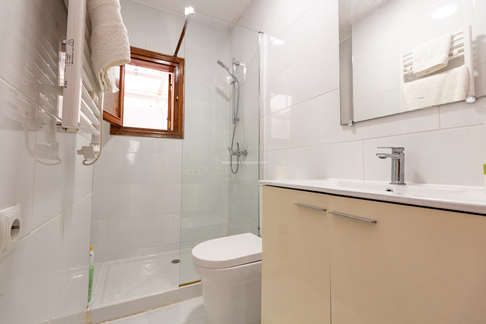 Resale - Apartment / flat - Torrevieja - El Chaparral