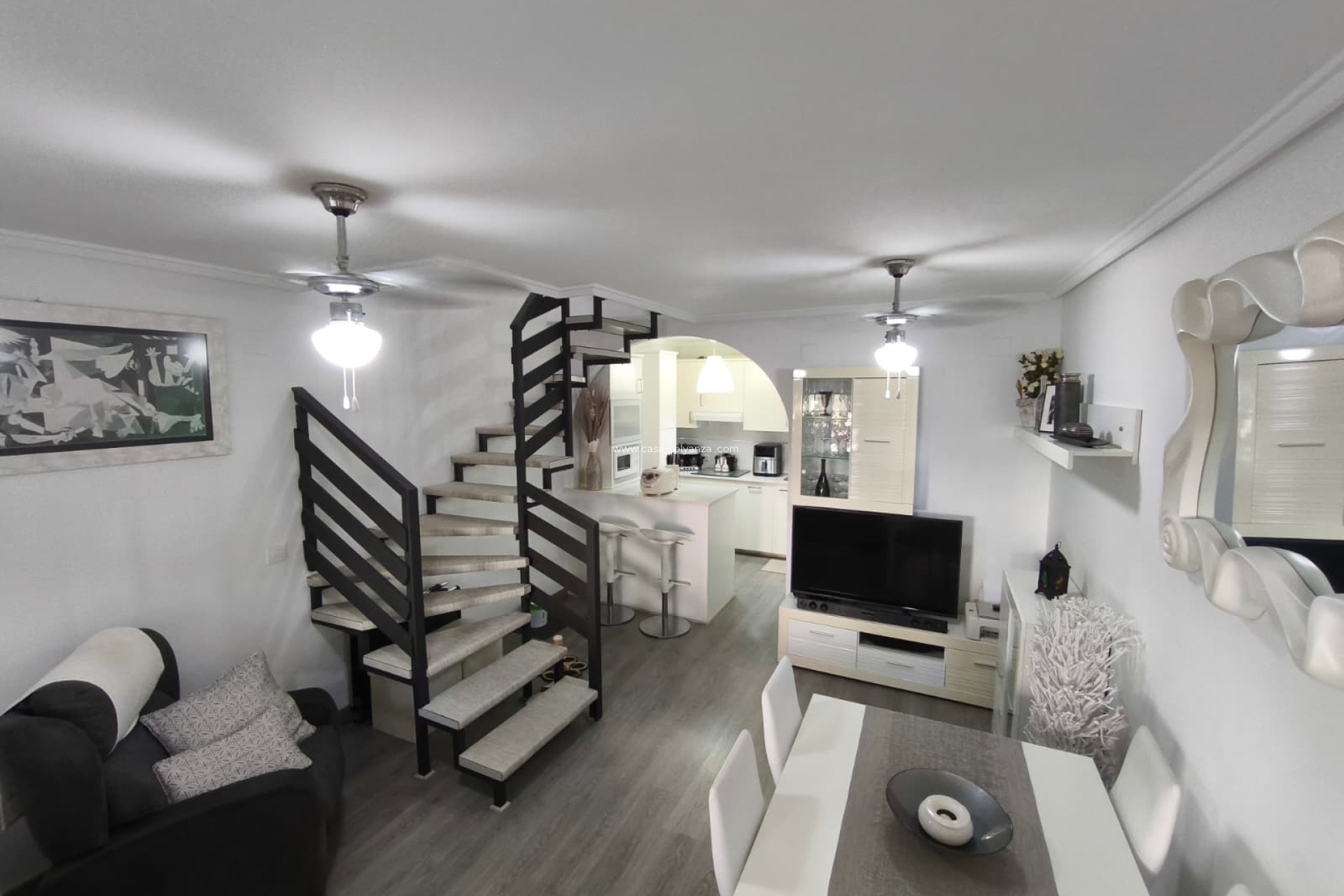 Resale - Apartment / flat - Torrevieja - El chaparral