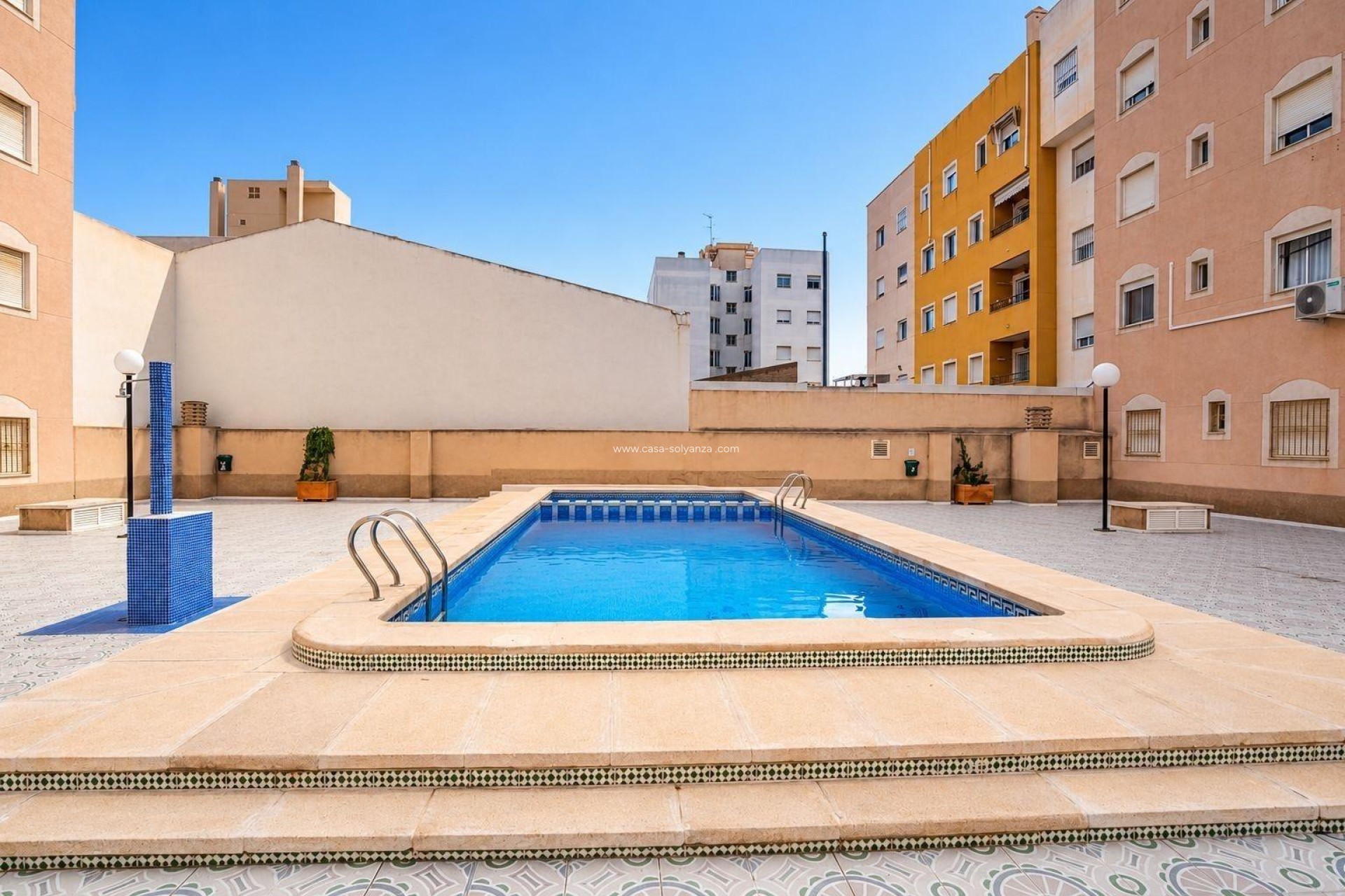 Resale - Apartment / flat - Torrevieja - El Molino