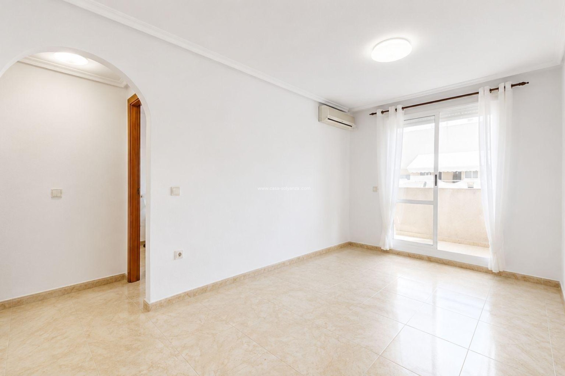 Resale - Apartment / flat - Torrevieja - El Molino