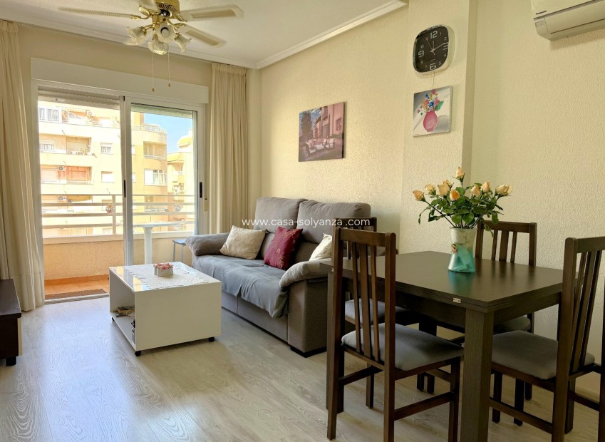 Resale - Apartment / flat - Torrevieja - El Molino