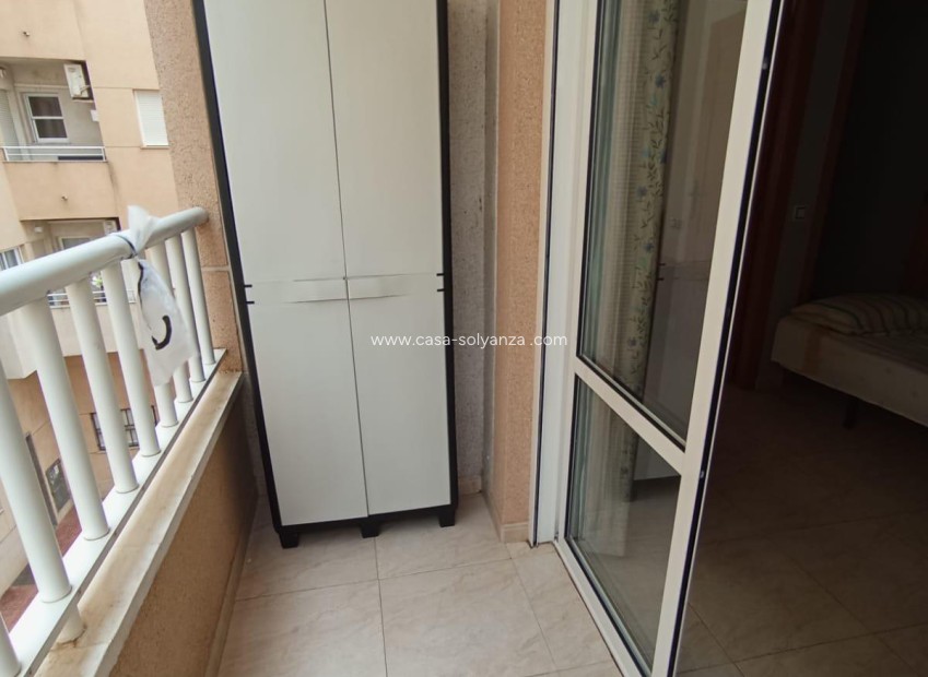 Resale - Apartment / flat - Torrevieja - El Molino