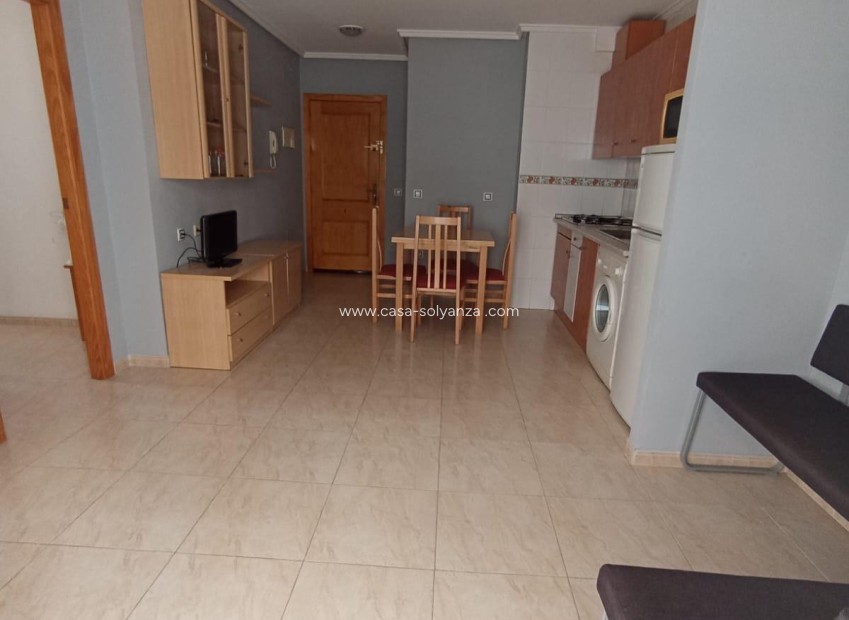 Resale - Apartment / flat - Torrevieja - El Molino