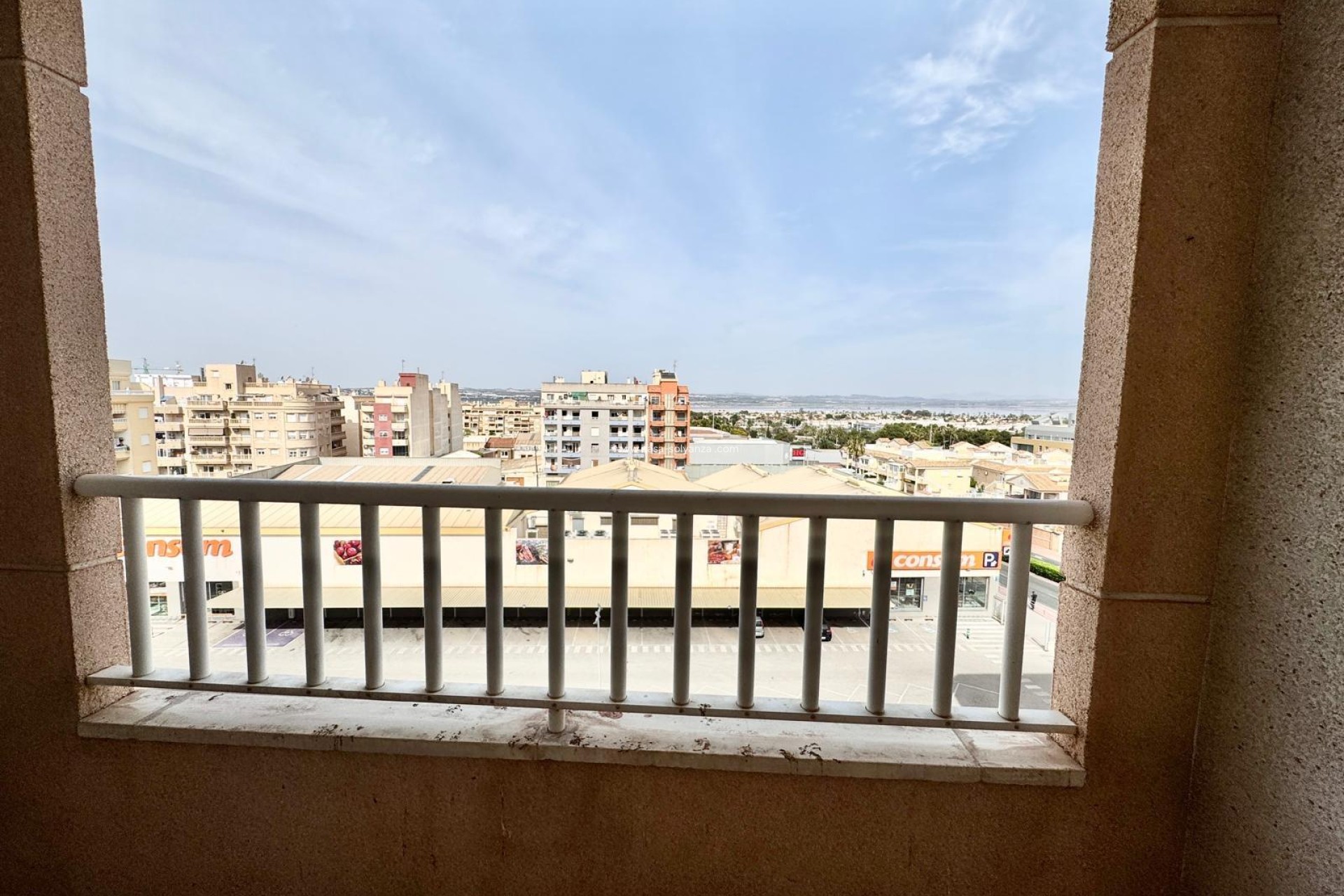 Resale - Apartment / flat - Torrevieja - El Molino