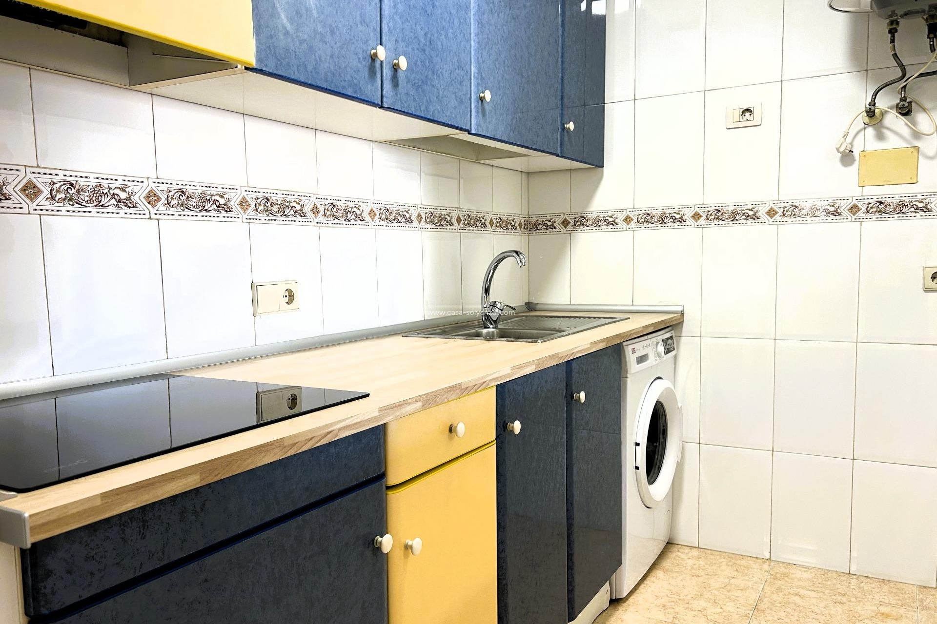 Resale - Apartment / flat - Torrevieja - El Molino