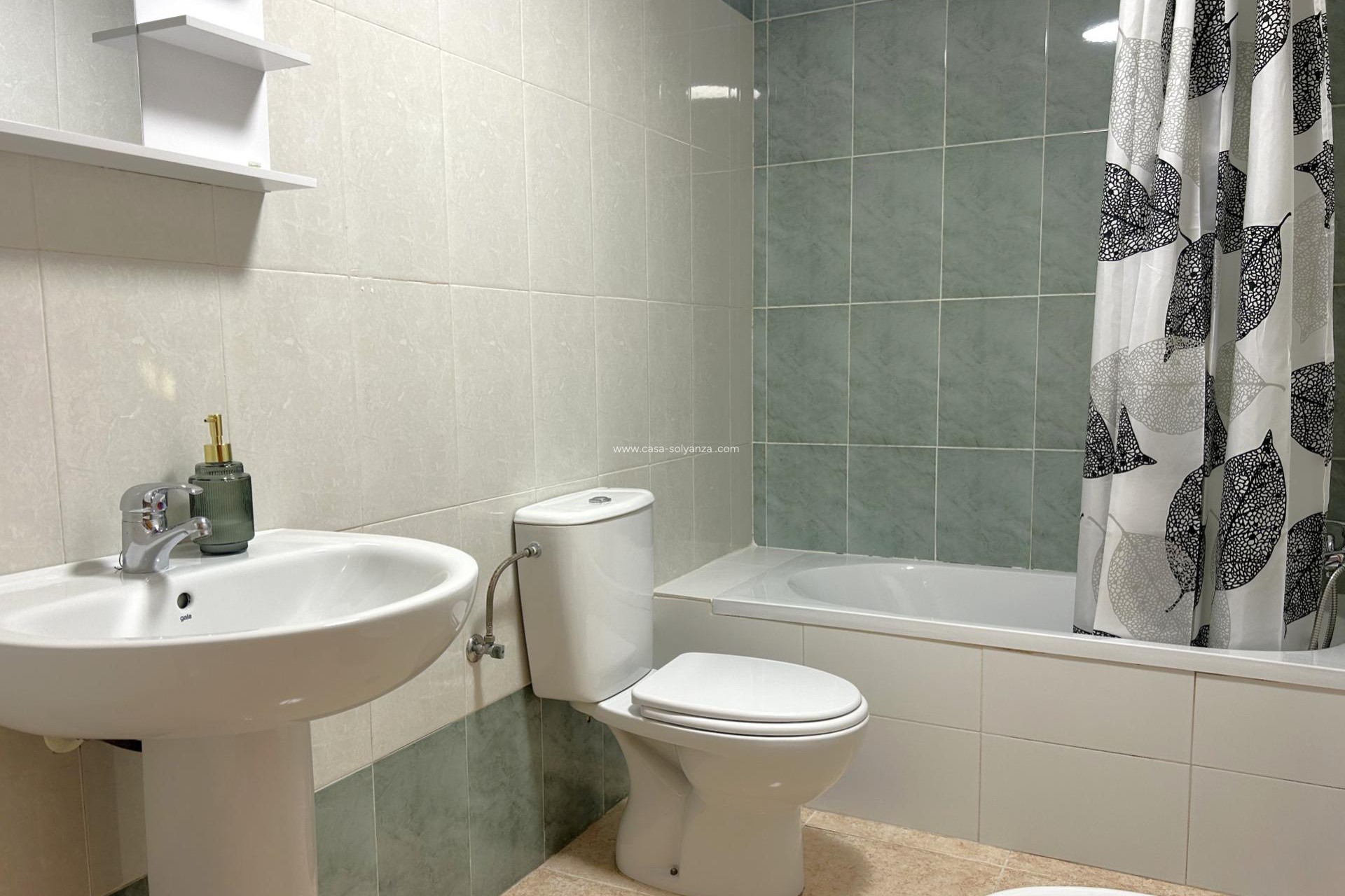 Resale - Apartment / flat - Torrevieja - El Molino