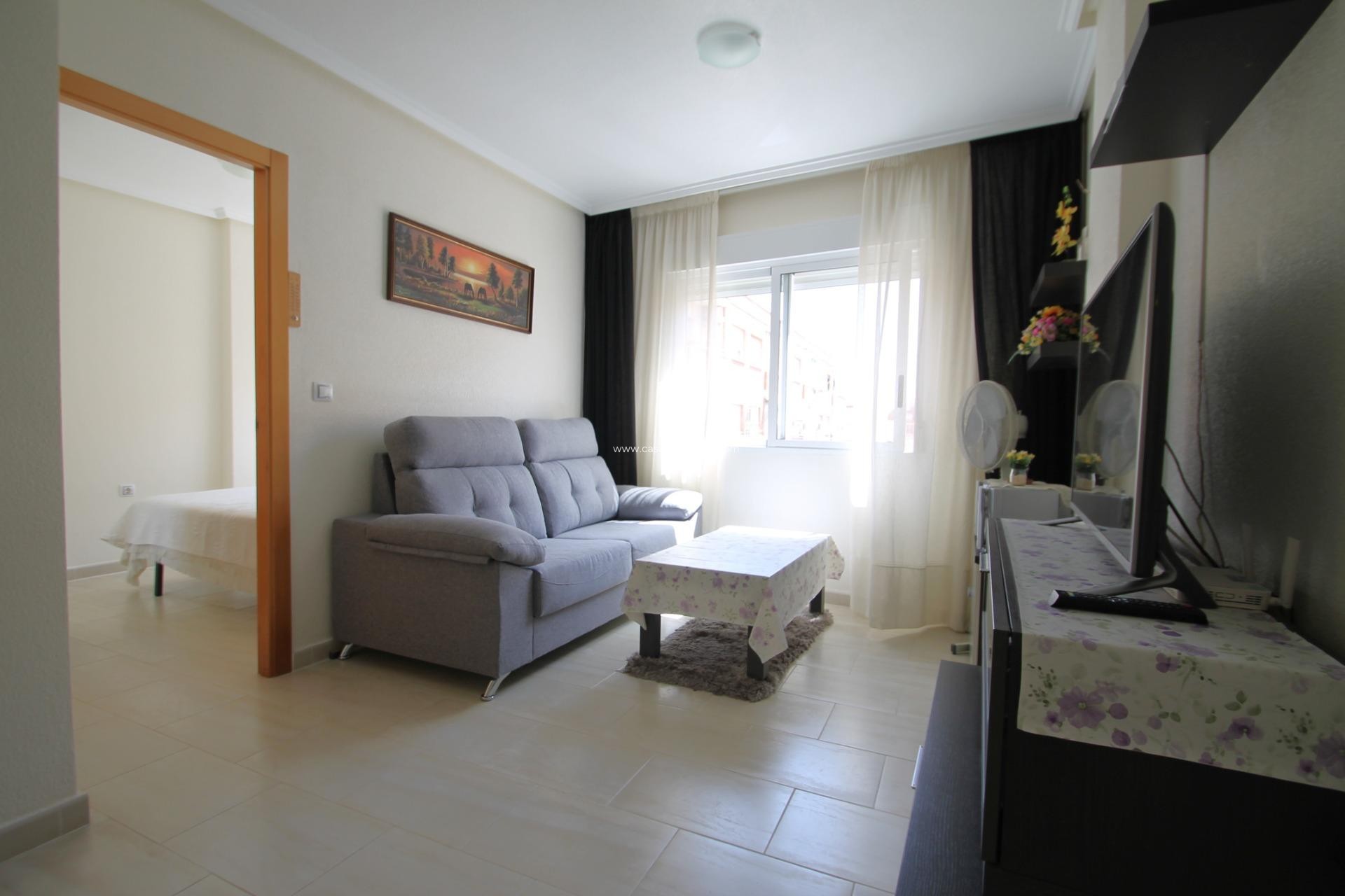 Resale - Apartment / flat - Torrevieja - El Molino