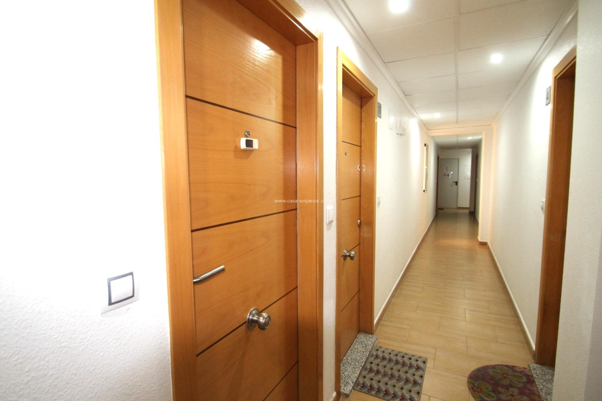 Resale - Apartment / flat - Torrevieja - El Molino