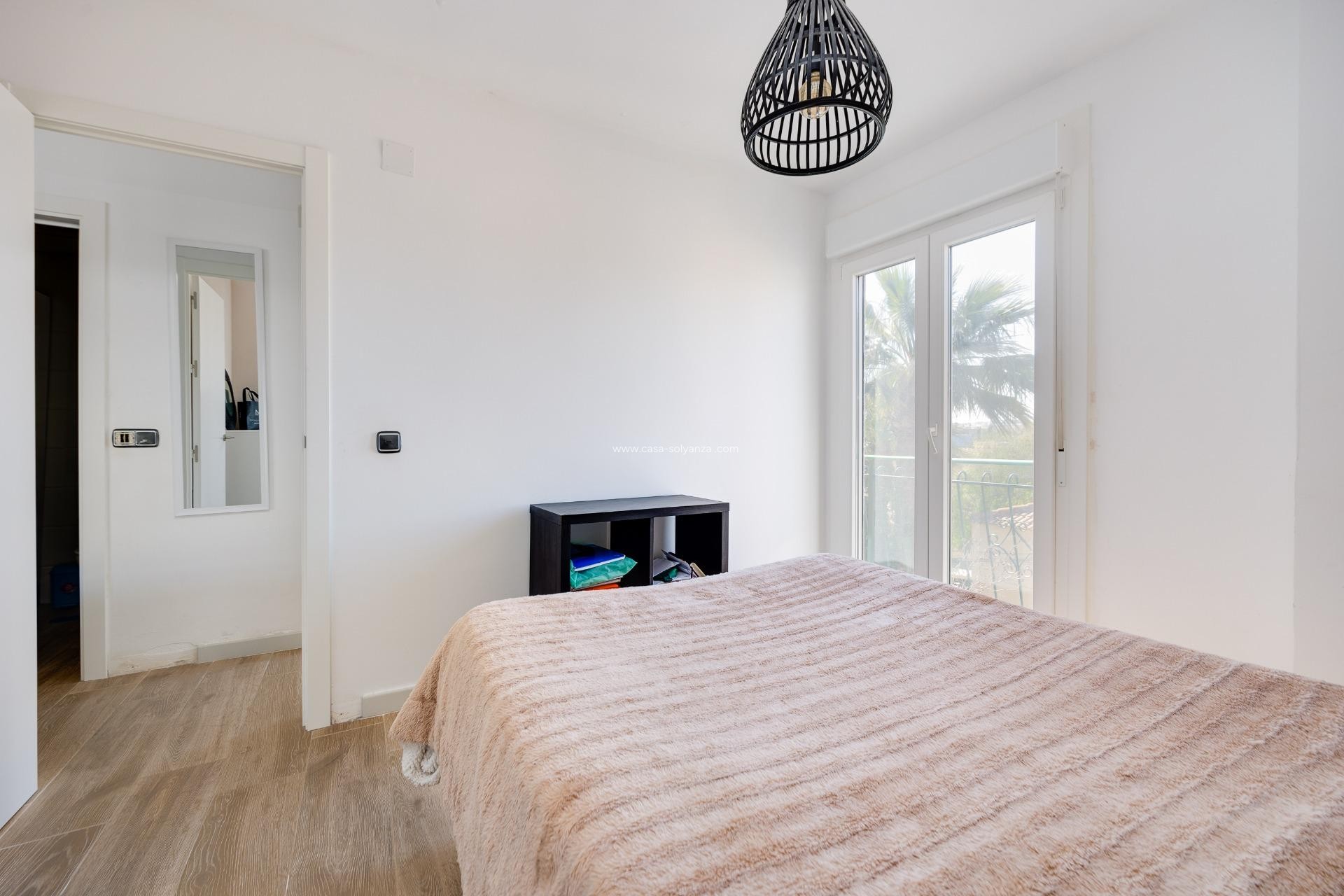 Resale - Apartment / flat - Torrevieja - Eliseos playa