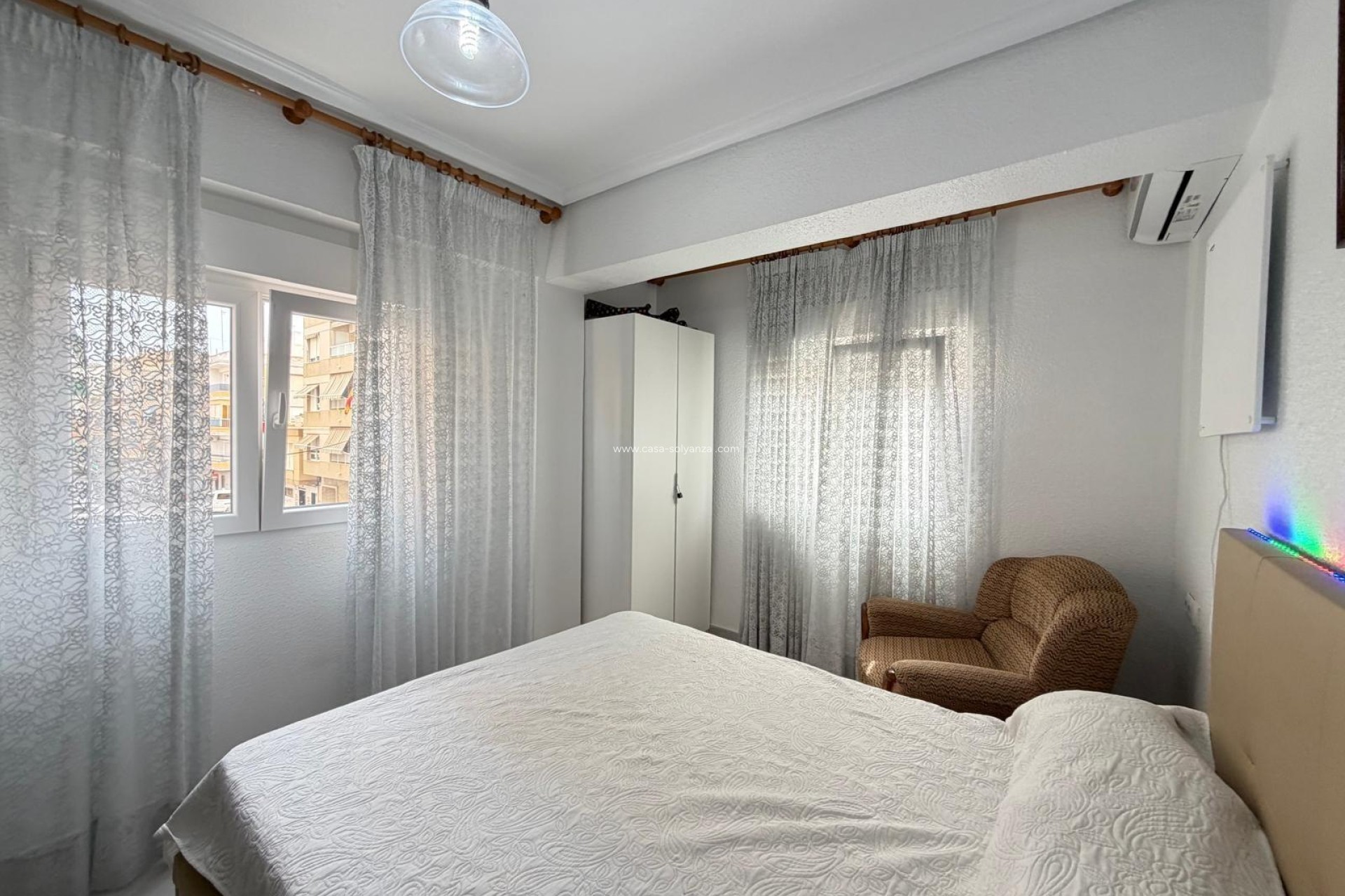 Resale - Apartment / flat - Torrevieja - Estacion Autobuses