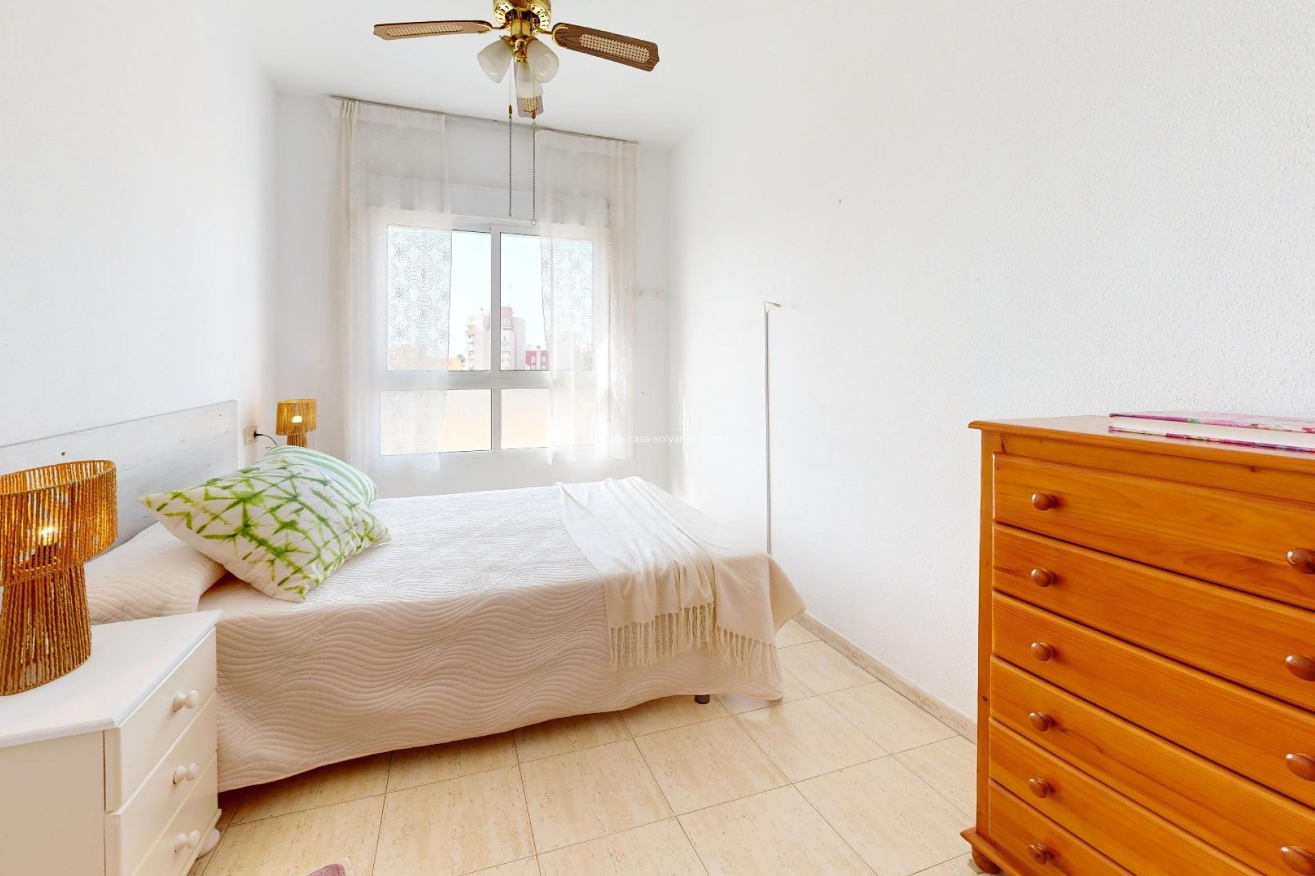 Resale - Apartment / flat - Torrevieja - Estacion Autobuses