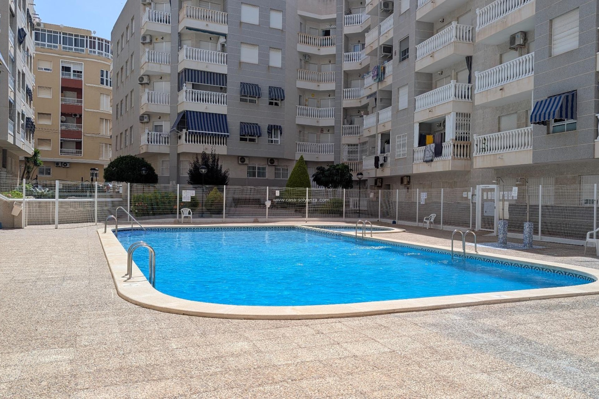 Resale - Apartment / flat - Torrevieja - Estacion Autobuses