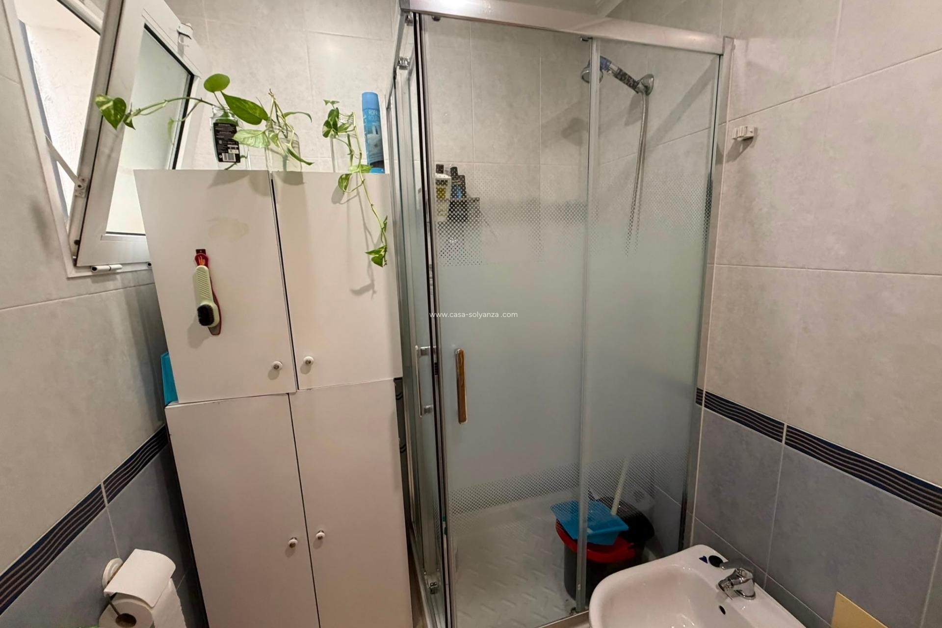 Resale - Apartment / flat - Torrevieja - Estacion Autobuses